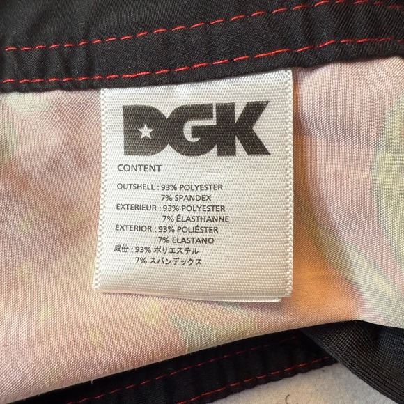 DGK Board Shorts Mens 32 Red Hawaiian Floral Print Permanent Vacation Surf Swim - Picture 6 of 9